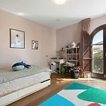 San Pedro Luxury Private Pool Access & Family Fun Villa *