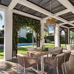 Vila San Pedro Luxury Private Pool Access & Family Fun *
