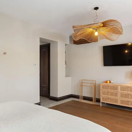 San Pedro Luxury Private Pool Access & Family Fun Villa *